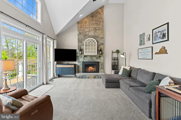 $1,250,000 | 25775 Tullow Place, Chantilly, VA 20152