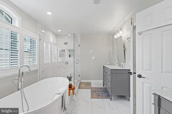 $1,250,000 | 25775 Tullow Place, Chantilly, VA 20152