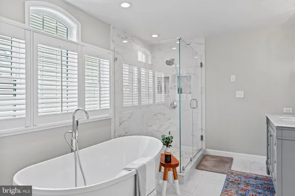 $1,250,000 | 25775 Tullow Place, Chantilly, VA 20152