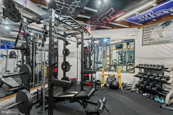 $1,250,000 | 25775 Tullow Place, Chantilly, VA 20152