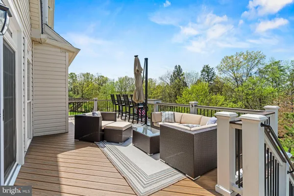 $1,250,000 | 25775 Tullow Place, Chantilly, VA 20152