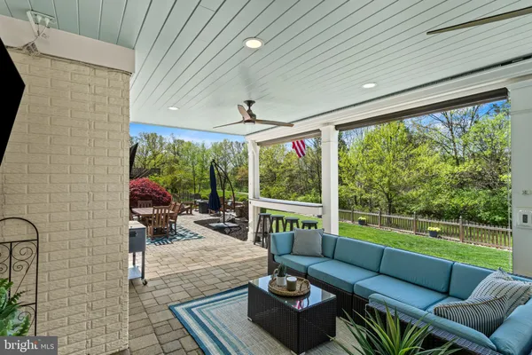 $1,250,000 | 25775 Tullow Place, Chantilly, VA 20152