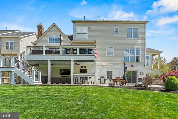 $1,250,000 | 25775 Tullow Place, Chantilly, VA 20152