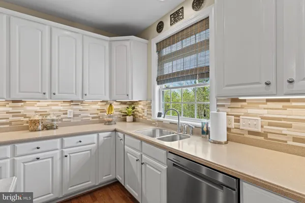 $1,250,000 | 25775 Tullow Place, Chantilly, VA 20152