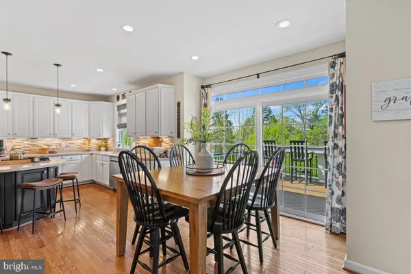 $1,250,000 | 25775 Tullow Place, Chantilly, VA 20152