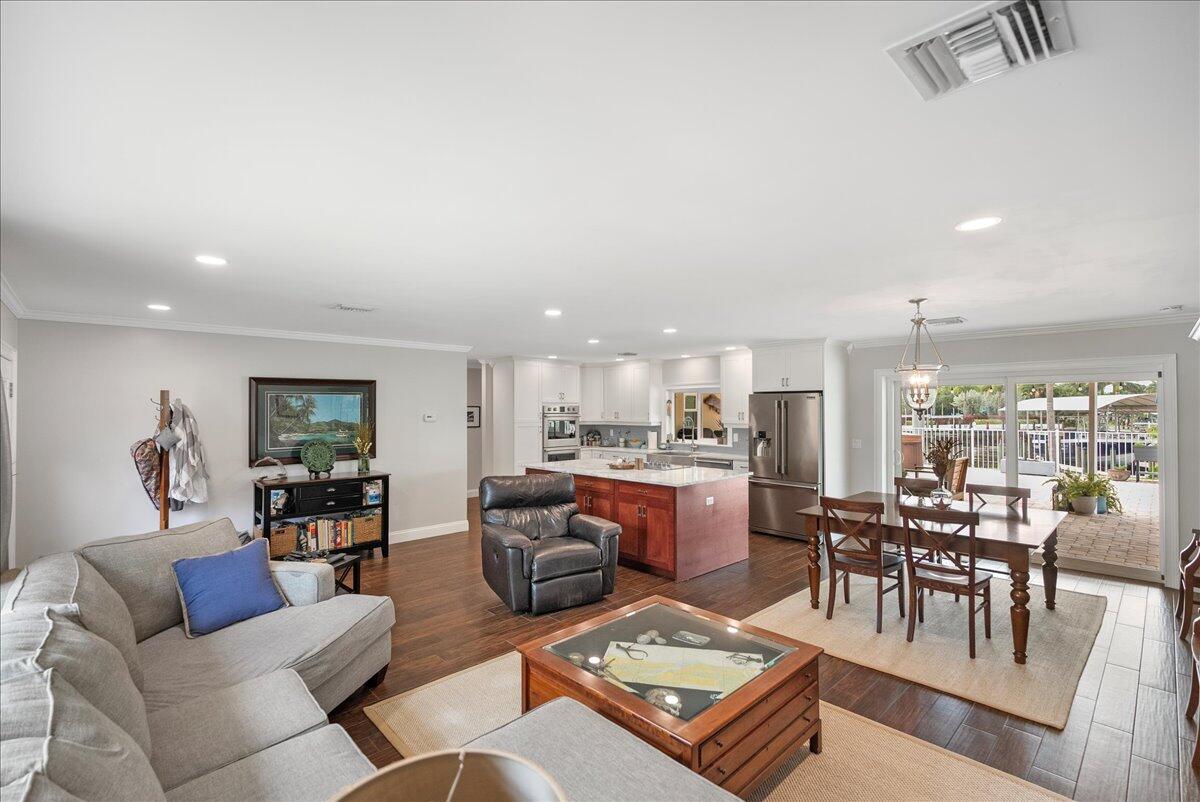 2653 Northwest S Shore Road Stuart, FL 34994 - Photo 16 of 81 Great Room