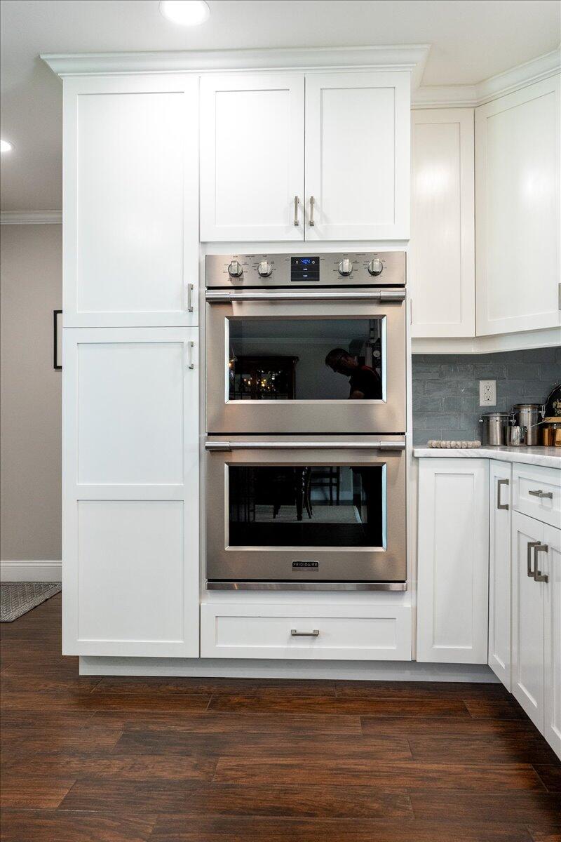 2653 Northwest S Shore Road Stuart, FL 34994 - Photo 22 of 81 Double Wall Oven