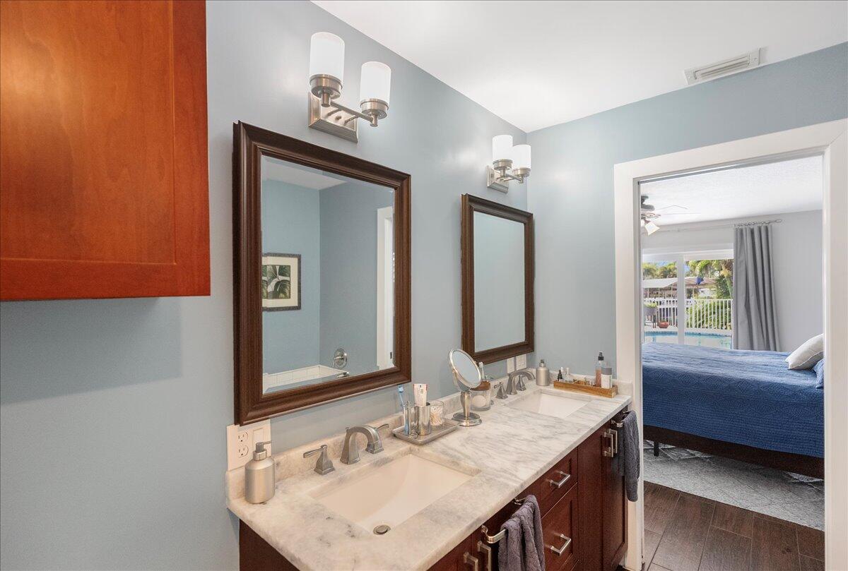 2653 Northwest S Shore Road Stuart, FL 34994 - Photo 28 of 81 Primary Bath