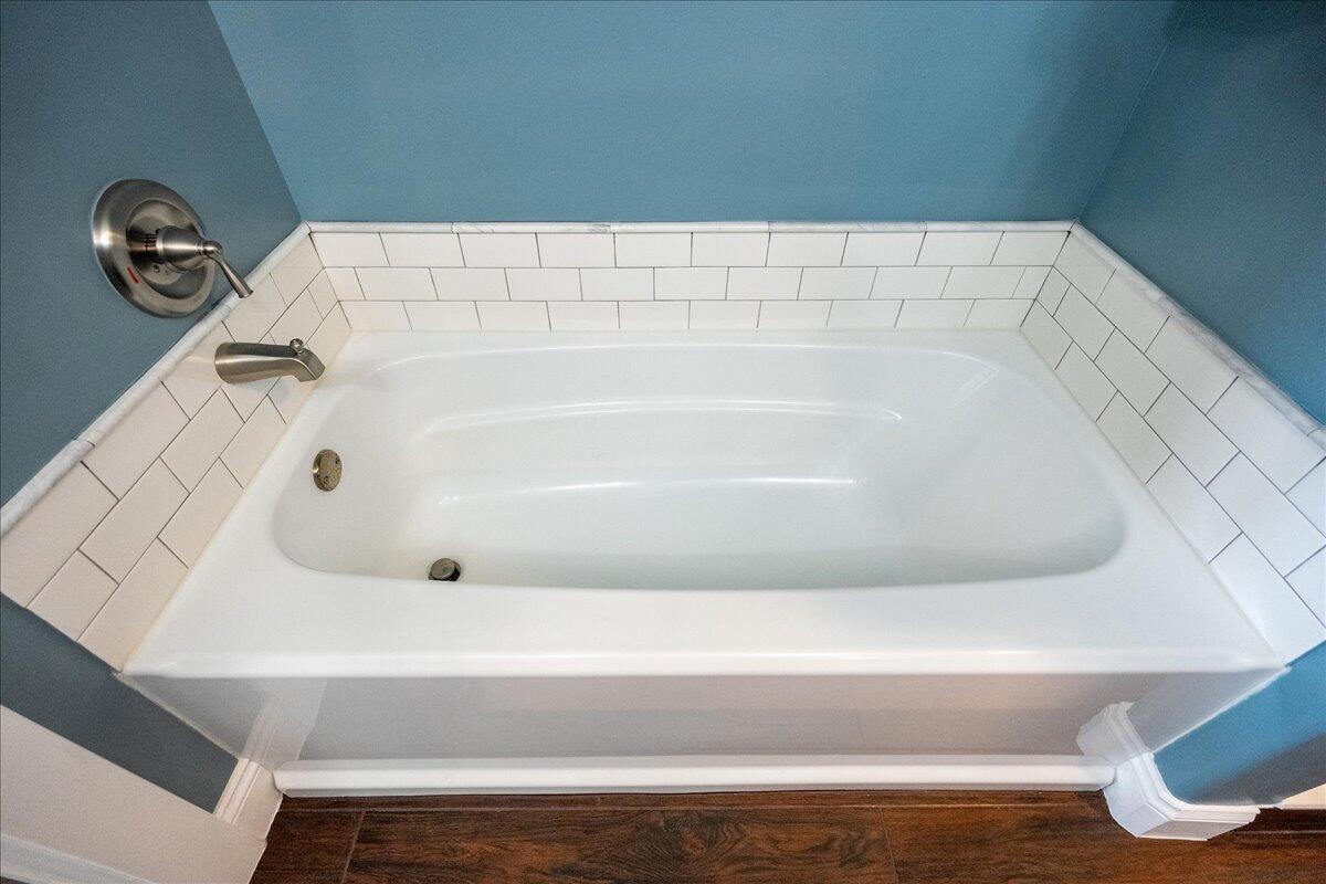 2653 Northwest S Shore Road Stuart, FL 34994 - Photo 31 of 81 Primary Bath