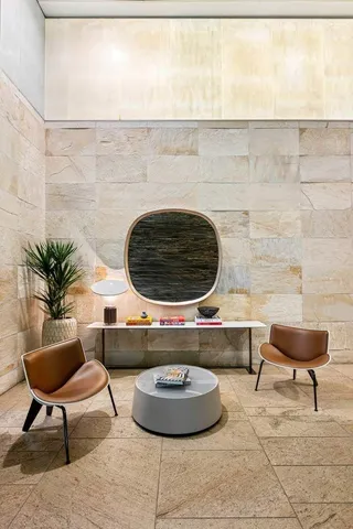 $1,845,000 | 205 East 59th Street, Unit 20B | Lenox Hill