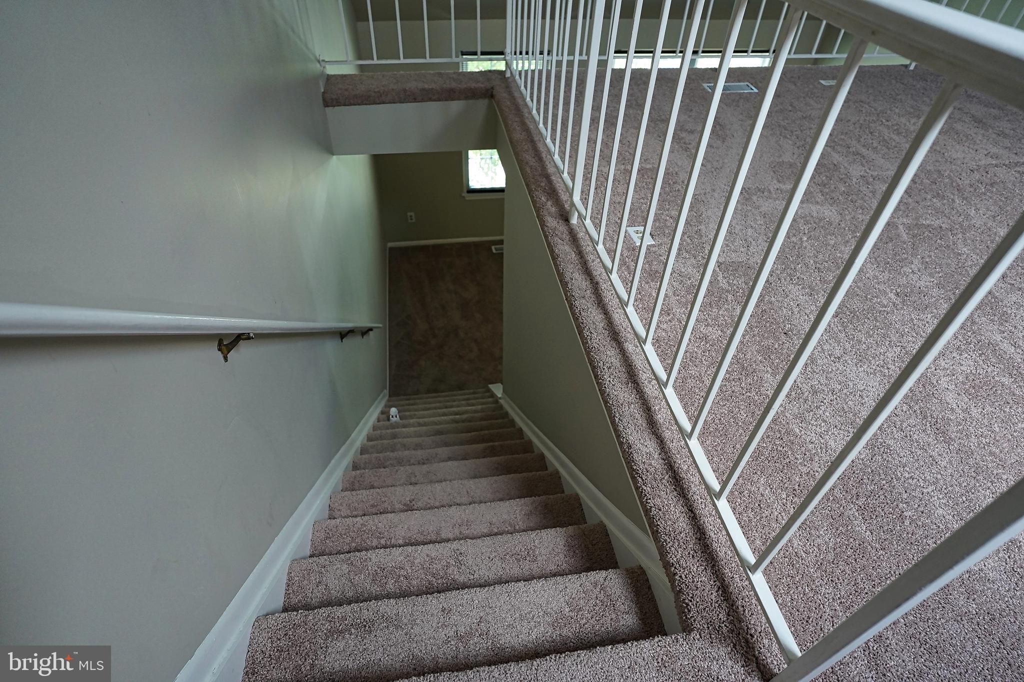 6948 Rockfield Road Baltimore, MD 21244 - Photo 39 of 47