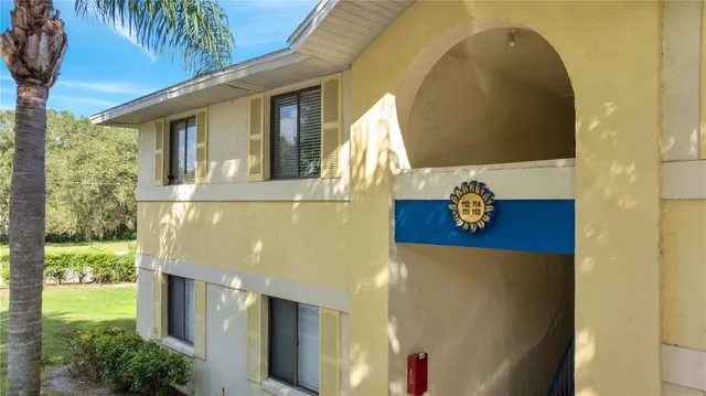 a view of entryway door