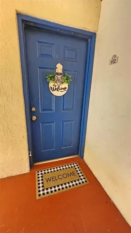 a view of an entryway