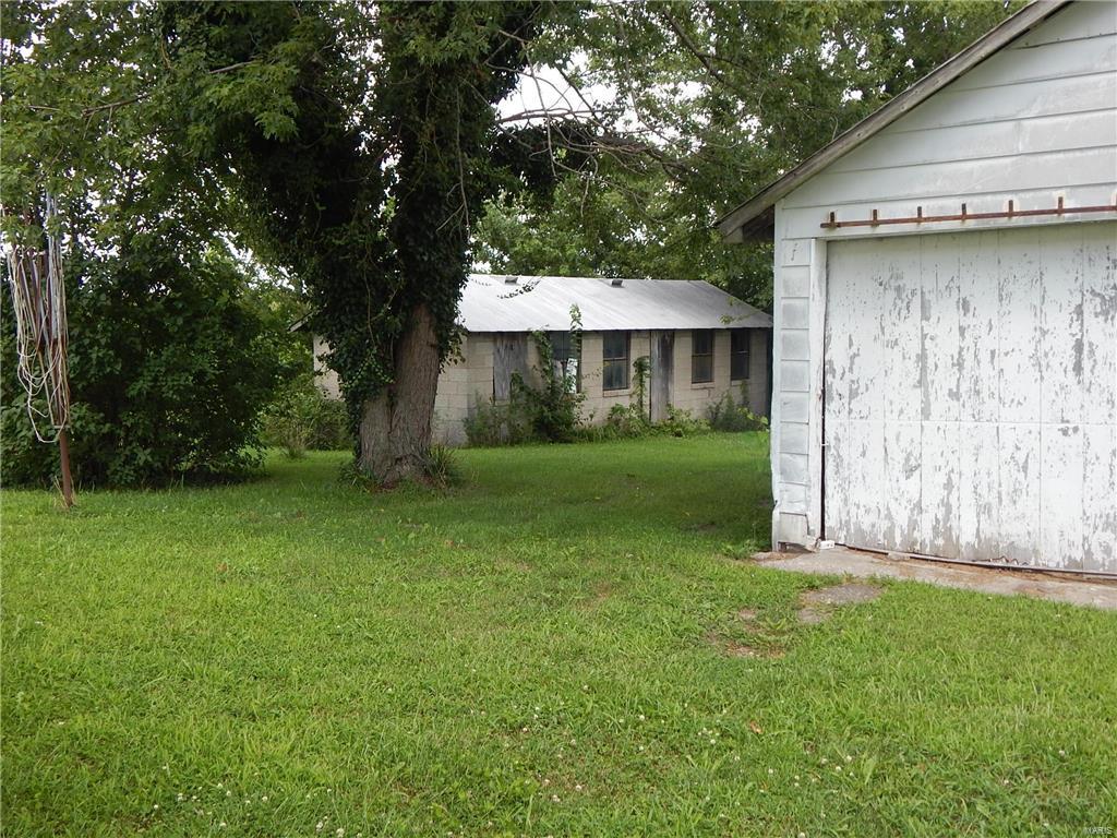 3792 Piasa Road Brighton, IL 62012 - Photo 6 of 6
