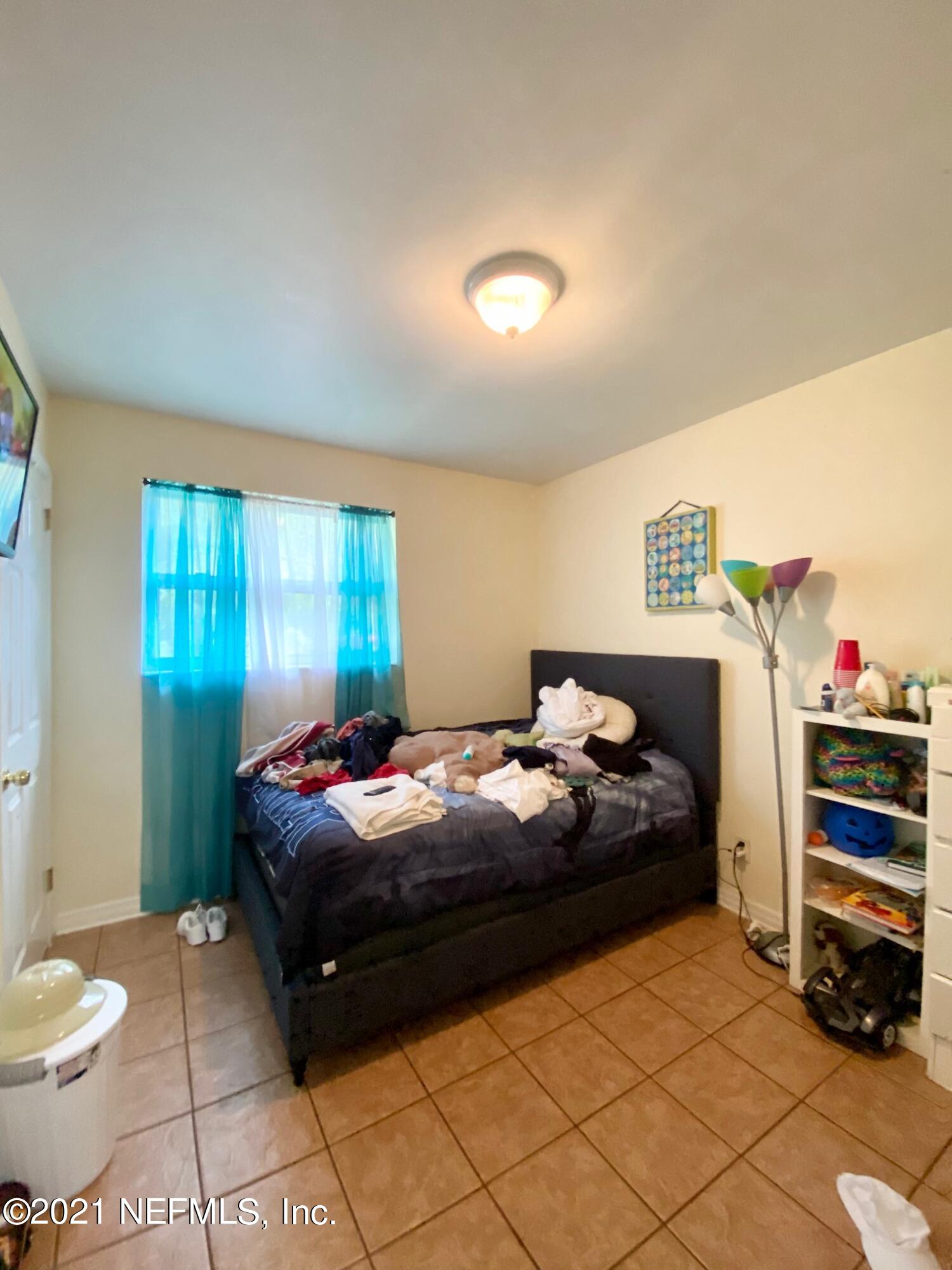 7325 Proxima Road Jacksonville, FL 32210 - Photo 15 of 16 ca51a89d-3f3c-4243-8104-e50323988073