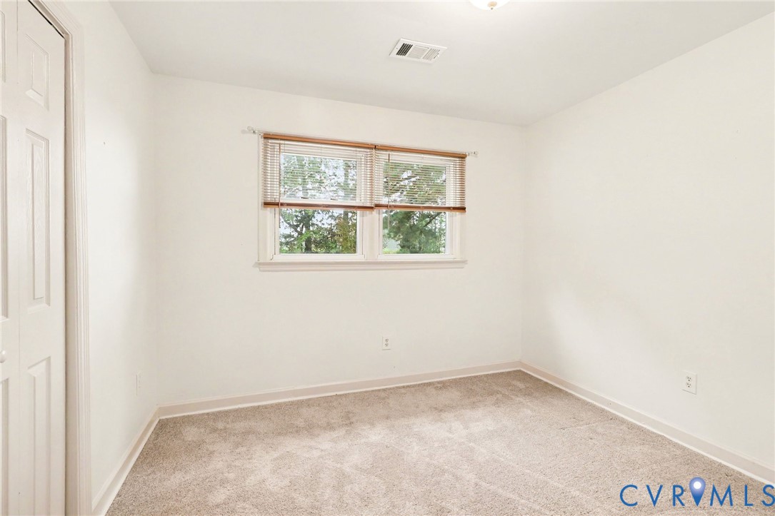 6921 Hines Road Disputanta, VA 23842 - Photo 22 of 35 Gallery Image 22