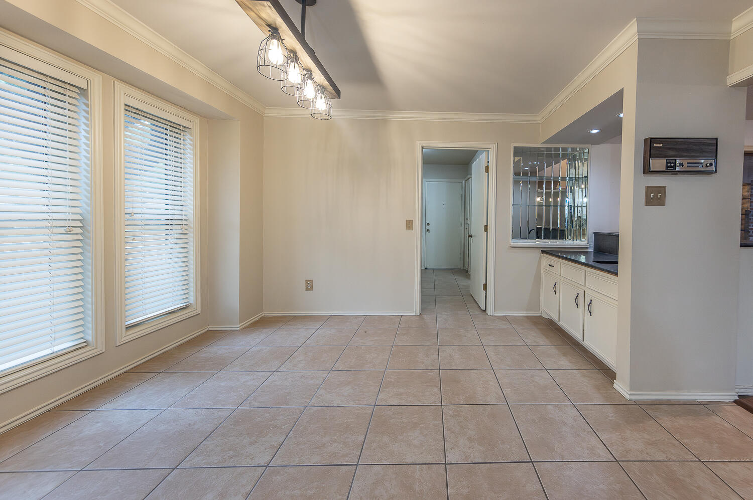 4909 79th Street Lubbock, TX 79424 - Photo 12 of 38 2L9A6114