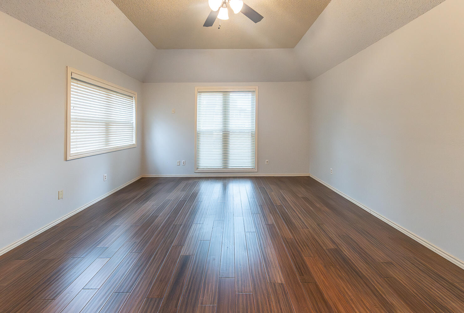 4909 79th Street Lubbock, TX 79424 - Photo 16 of 38 2L9A6141