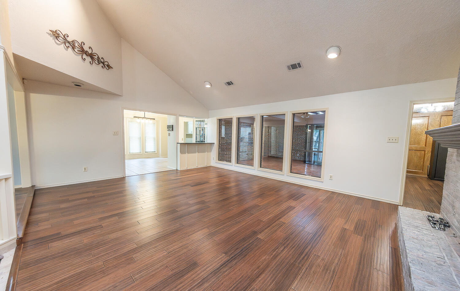 4909 79th Street Lubbock, TX 79424 - Photo 5 of 38 2L9A6050