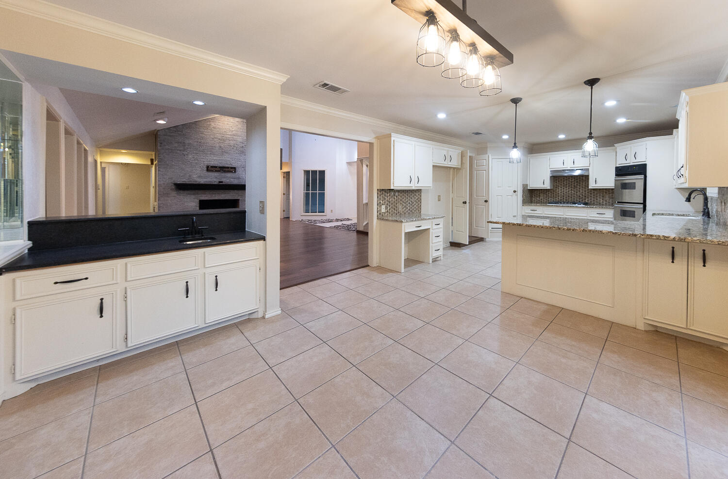 4909 79th Street Lubbock, TX 79424 - Photo 10 of 38 2L9A6087