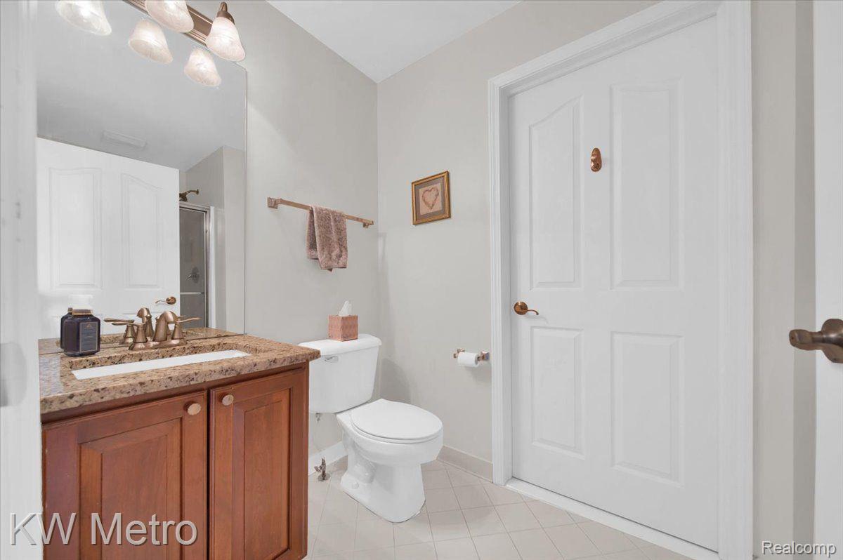 1945 Catlin Drive Rochester, MI 48306 - Photo 33 of 59 Gallery Image 33