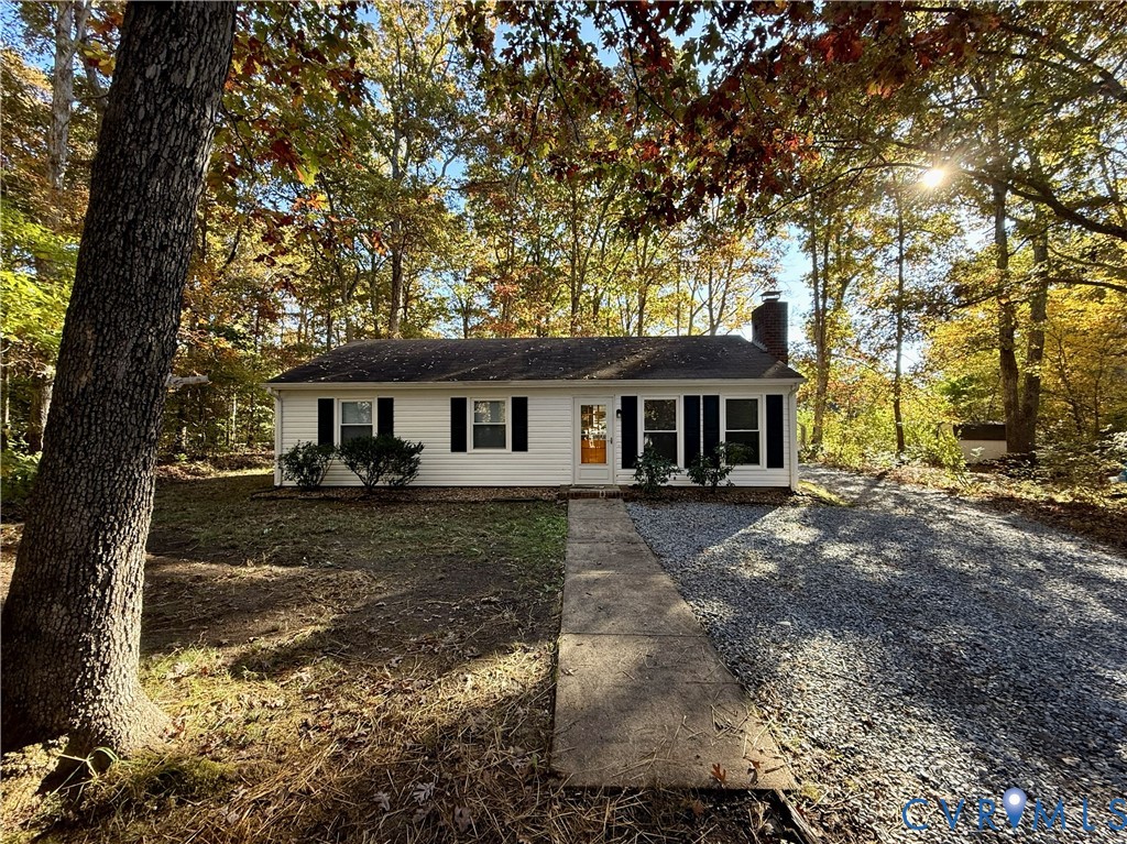 10513 Sunne Court Chesterfield, VA 23832 - Photo 2 of 16