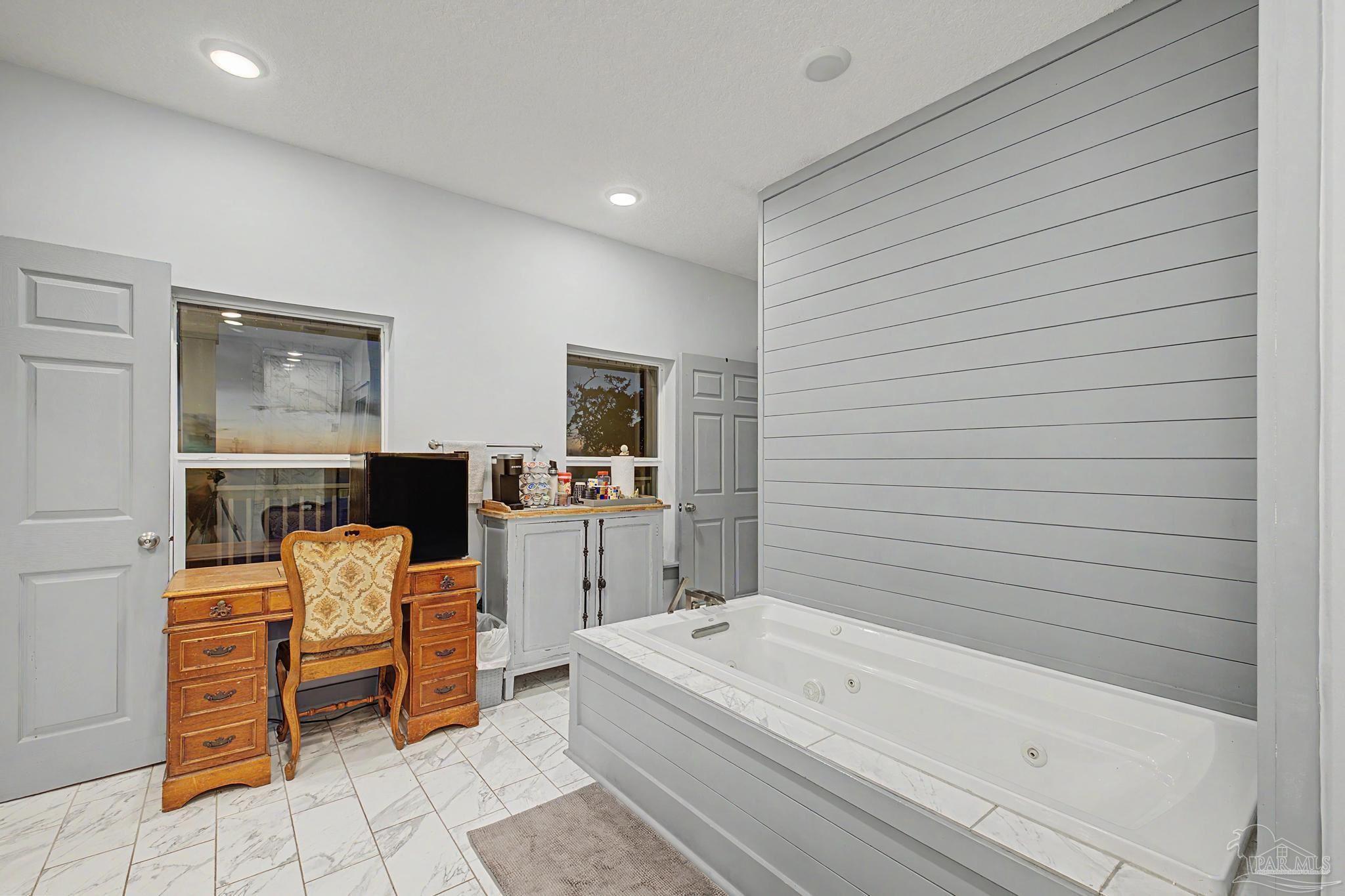 305 Garcon Point Road Milton, FL 32583 - Photo 33 of 37