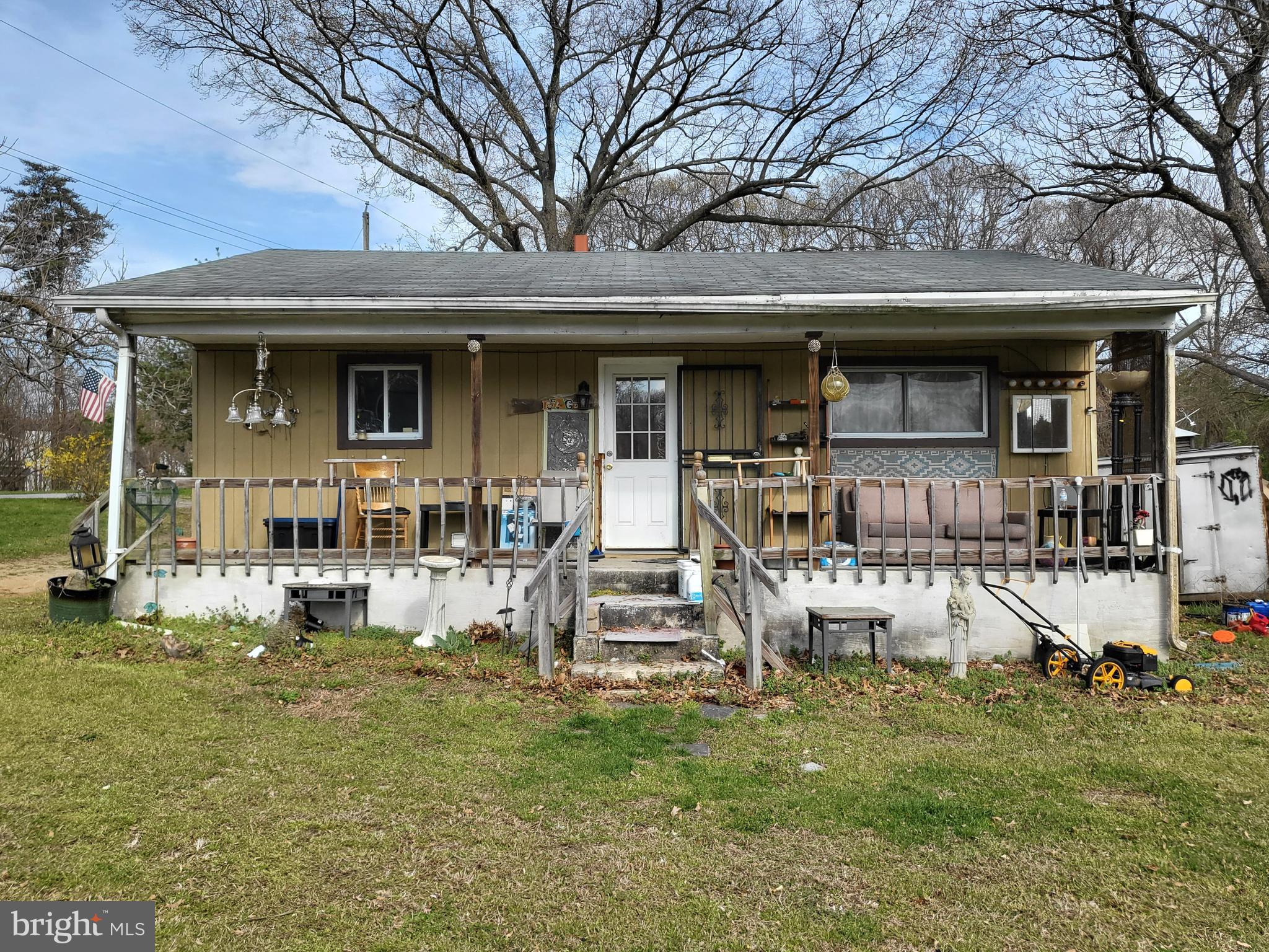 318-320 Caldwell Road Pasadena, MD 21122 - Photo 6 of 7 318 Caldwell Rd currently