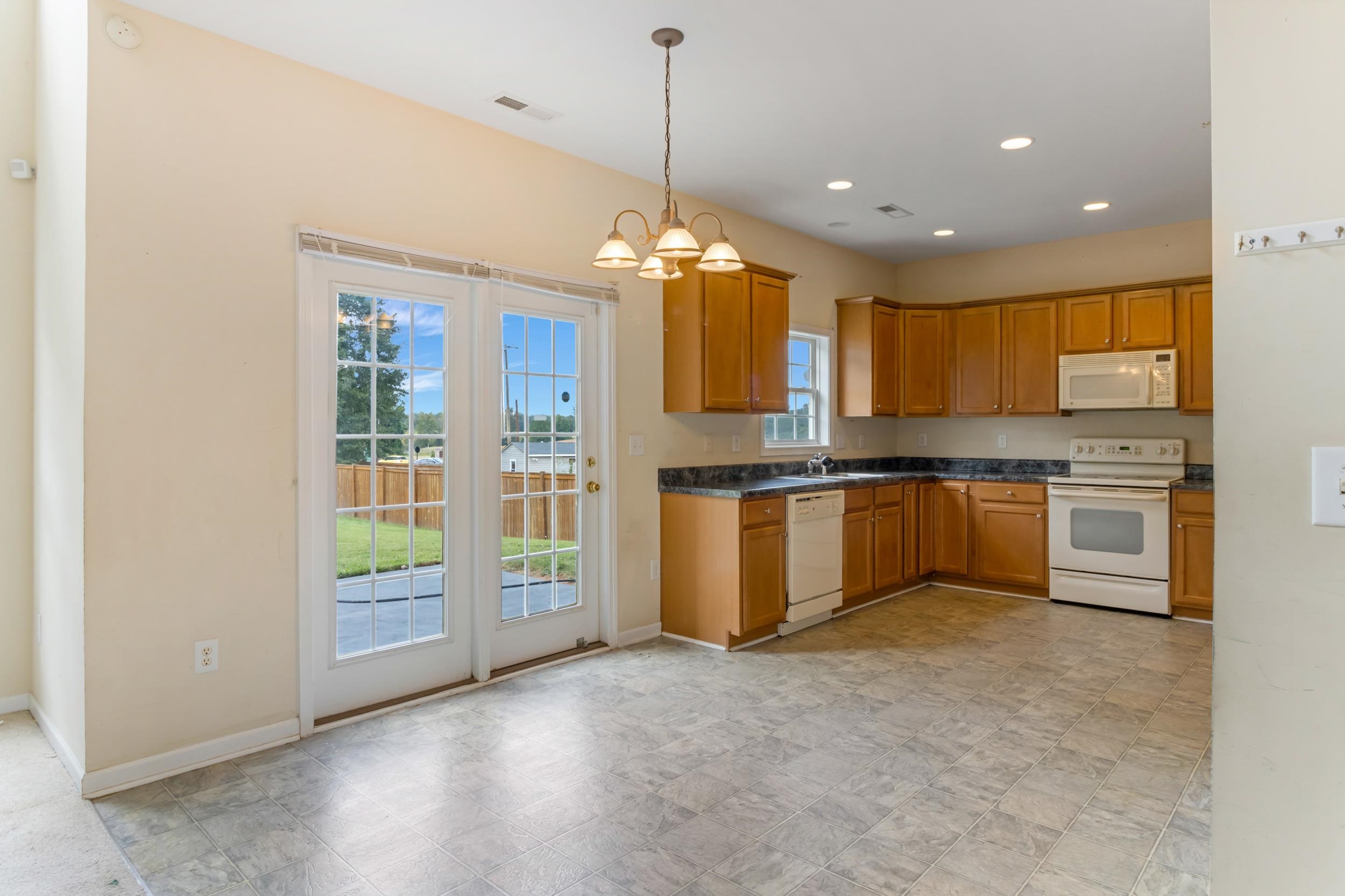 479 Slate Drive Boiling Springs, SC 29316 - Photo 11 of 50