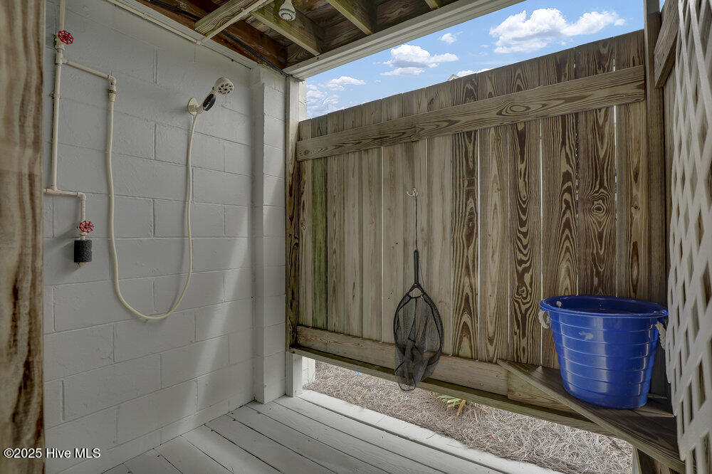 1040 Ocean Boulevard Topsail Beach, NC 28445 - Photo 27 of 42 027_6g8a5853_816
