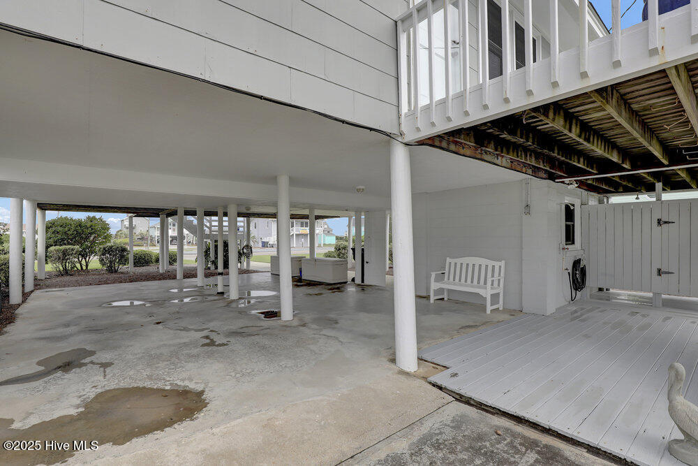 1040 Ocean Boulevard Topsail Beach, NC 28445 - Photo 28 of 42 028_6g8a5856_143