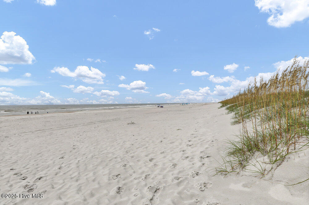 1040 Ocean Boulevard Topsail Beach, NC 28445 - Photo 32 of 42 032_6g8a5877_322