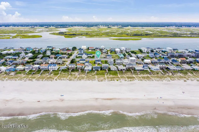 $1,200,000 | 1040 Ocean Boulevard, Topsail Beach, NC 28445