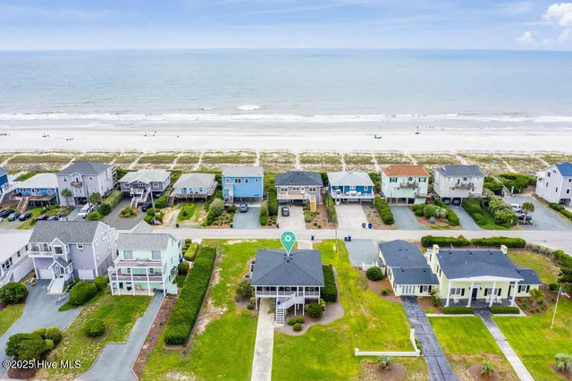 $1,200,000 | 1040 Ocean Boulevard, Topsail Beach, NC 28445
