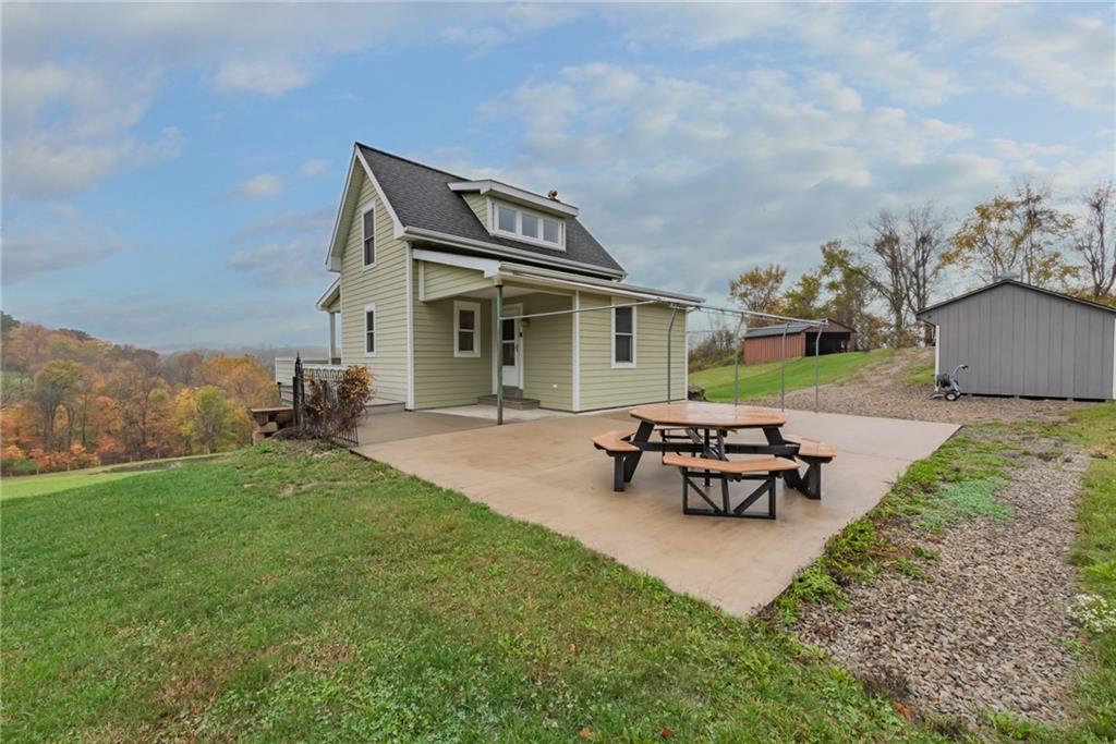 99 Cooke Road Avella, PA 15312 - Photo 3 of 25