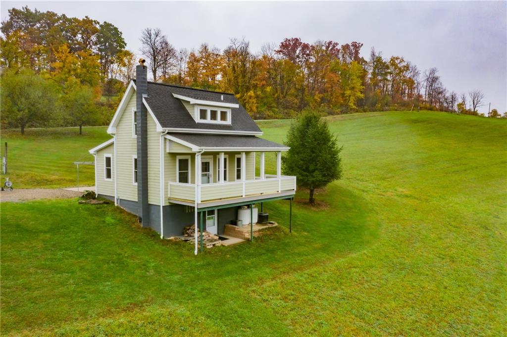 99 Cooke Road Avella, PA 15312 - Photo 4 of 25