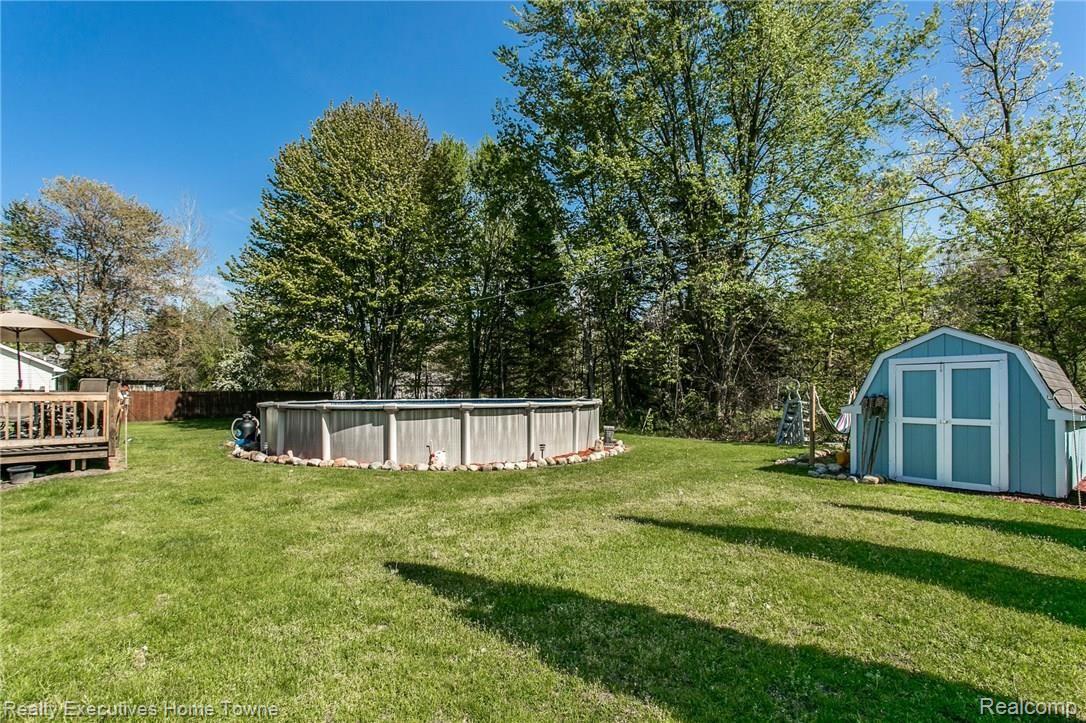 3897 Krafft Road Fort Gratiot, MI 48059 - Photo 5 of 23 3897 Krafft-19.JPG