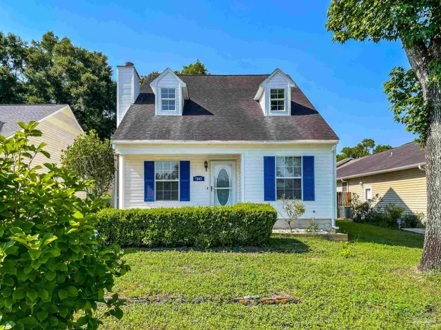 $1,525 | 7045 Weatherwood Drive, Pensacola, FL 32506