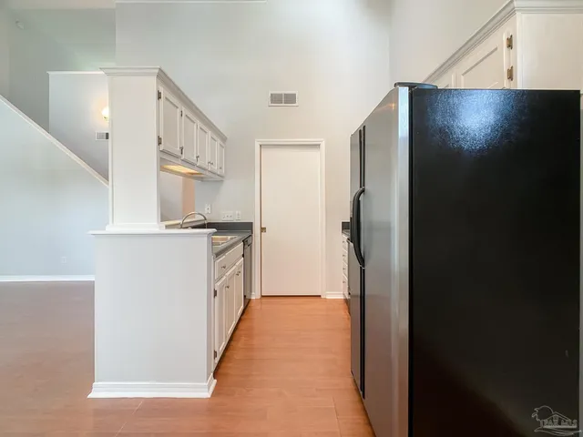 $1,525 | 7045 Weatherwood Drive, Pensacola, FL 32506