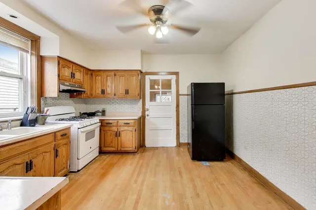 $649,000 | 3738 North Richmond Street, Chicago, IL 60618