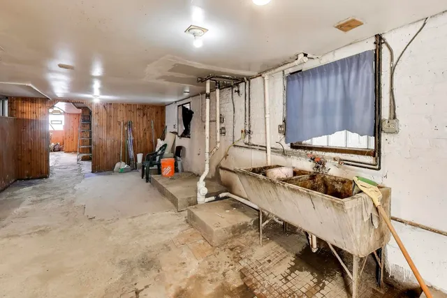 $649,000 | 3738 North Richmond Street, Chicago, IL 60618