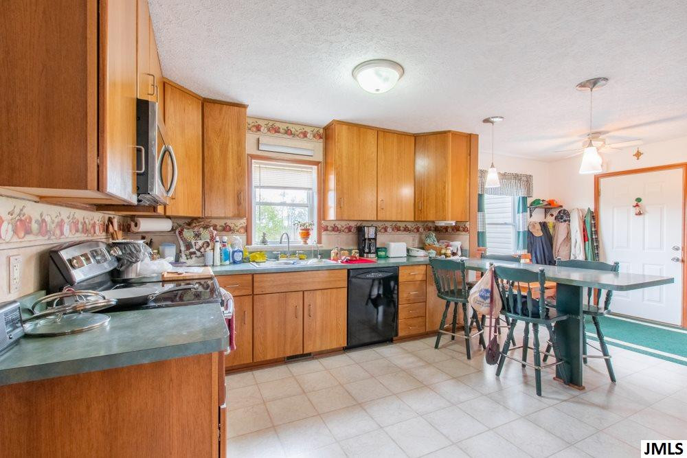 12144 Wooden Road Hanover, MI 49241 - Photo 10 of 36 Photo 10