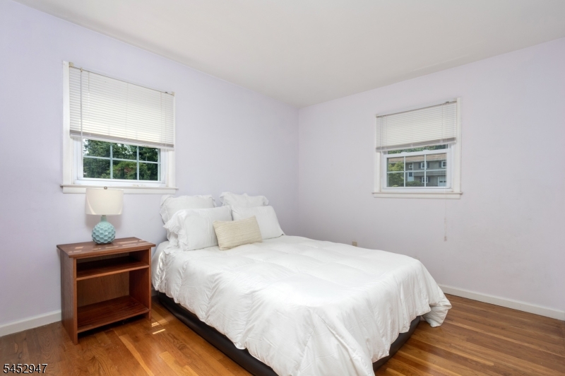 1008 Carteret Road Bridgewater, NJ 08807 - Photo 18 of 30 Gallery Image 18