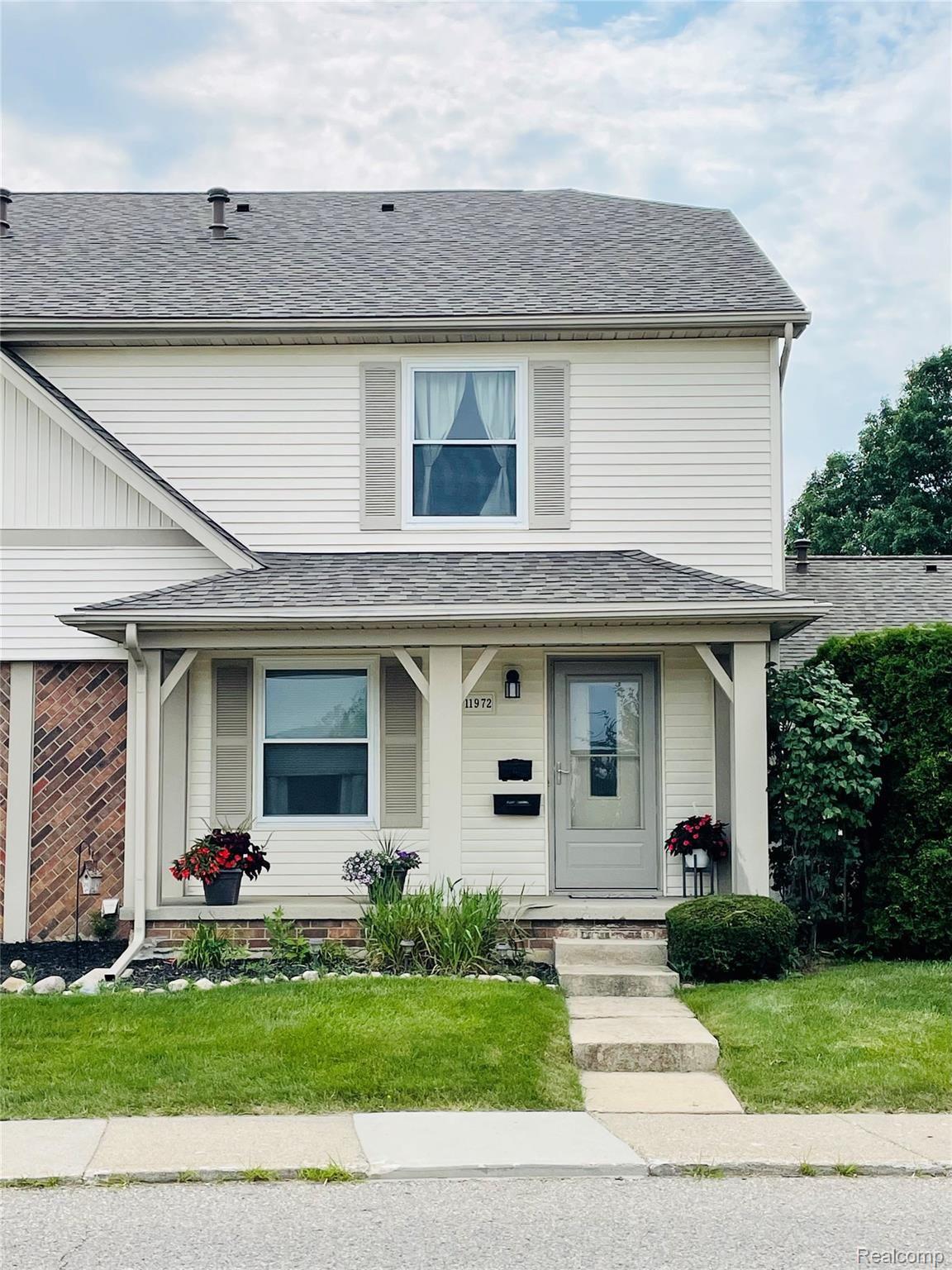 11972 Perry Place Grand Blanc, MI 48439 - Photo 1 of 13 Front
