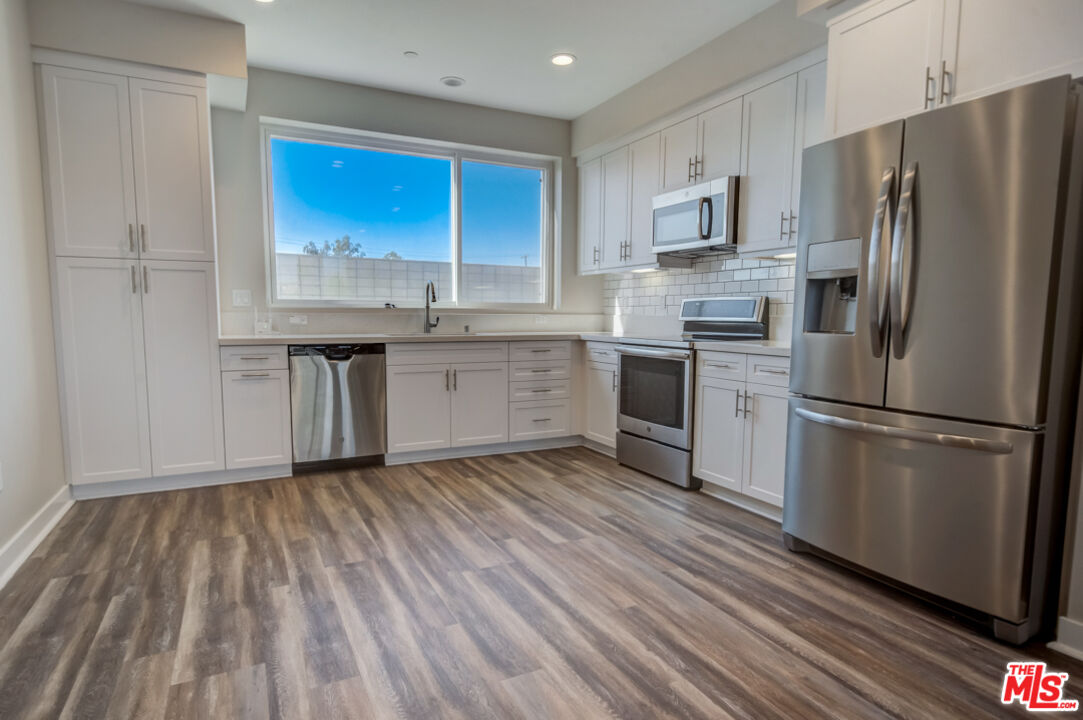 835 Aloe Place Montebello, CA 90640 - Photo 4 of 26