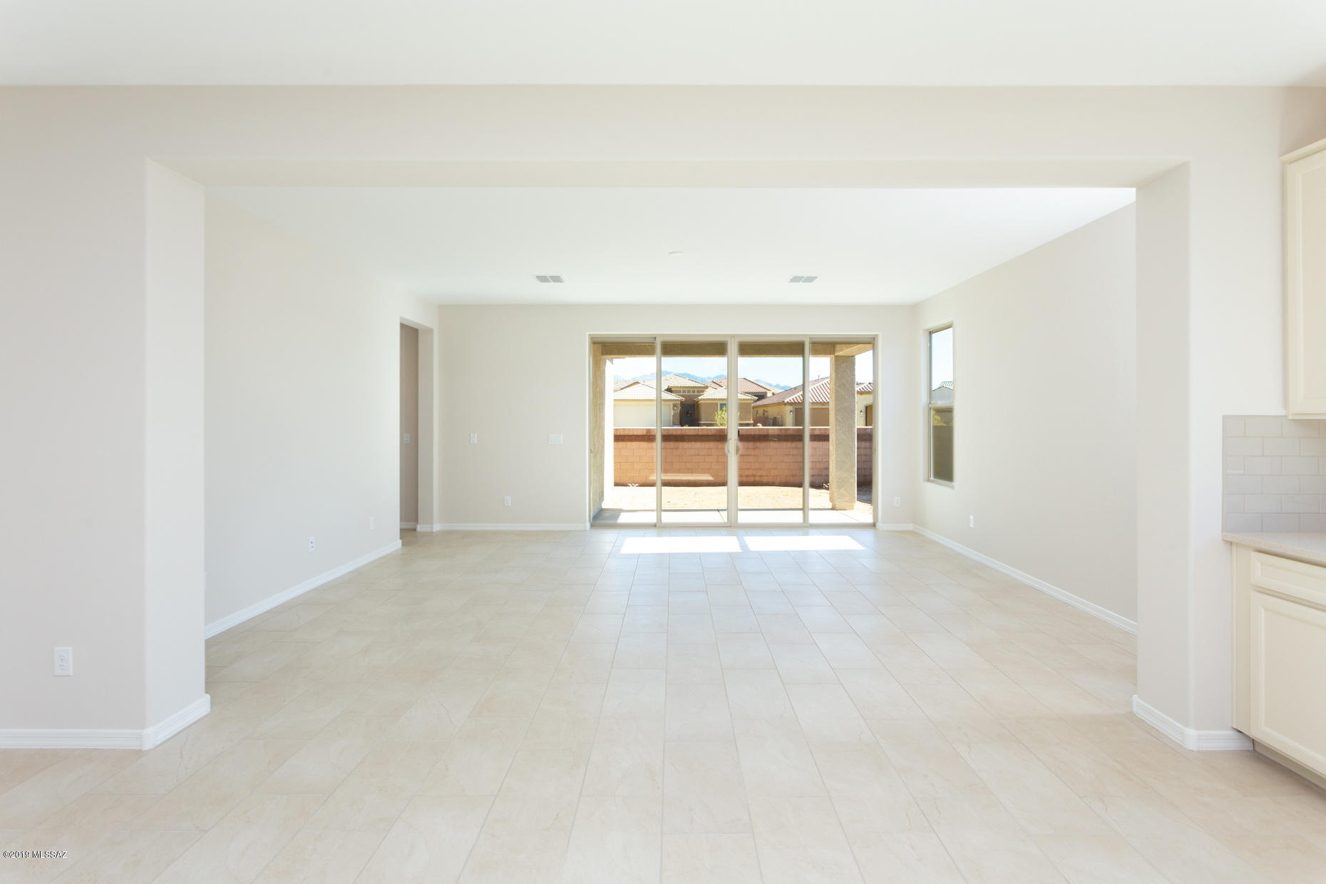 11908 North Raphael Way Tucson, AZ 85742 - Photo 5 of 20