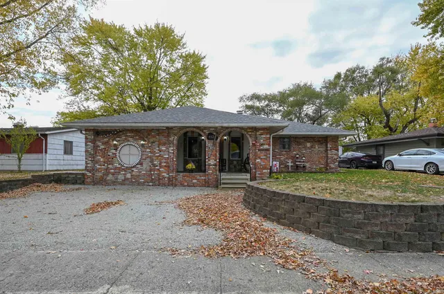 $149,900 | 813 Tomahawk Boulevard, Kokomo, IN 46902