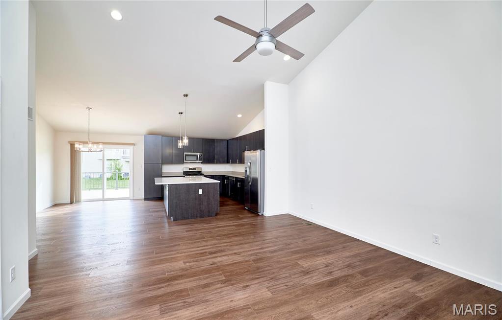 5336 Lakepath Way Eureka, MO 63025 - Photo 4 of 20