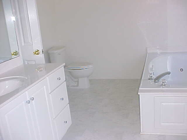 639 Fairmont Road Anderson, SC 29621 - Photo 5 of 6