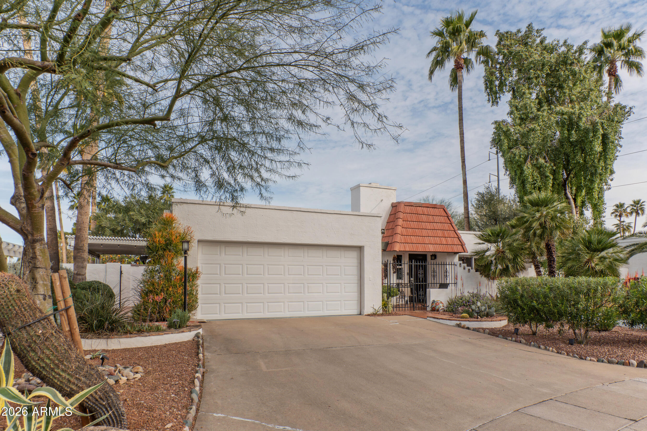 640 East Boca Raton Road Phoenix, AZ 85022 - Photo 2 of 26 Main Exterior
